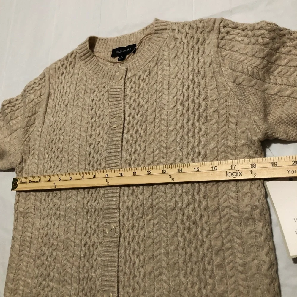 NWT Calligraphie Women’s Long Sleeve Pullover Knit Beige Cardigan Sweater S